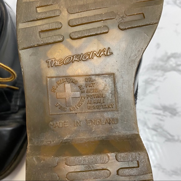 Dr. Martens 1460 Black Boanil Leather Boot - Picture 8 of 9